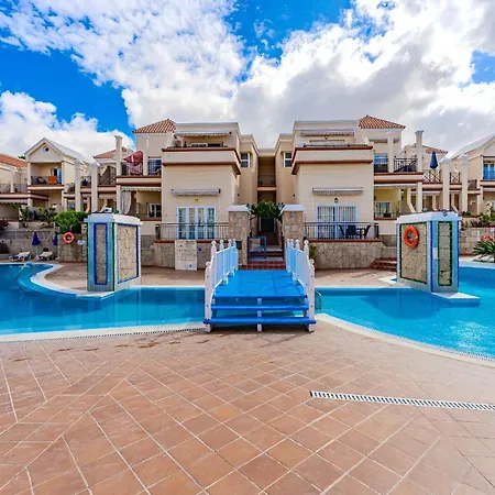 Yucca Park Duplex * 阿德耶